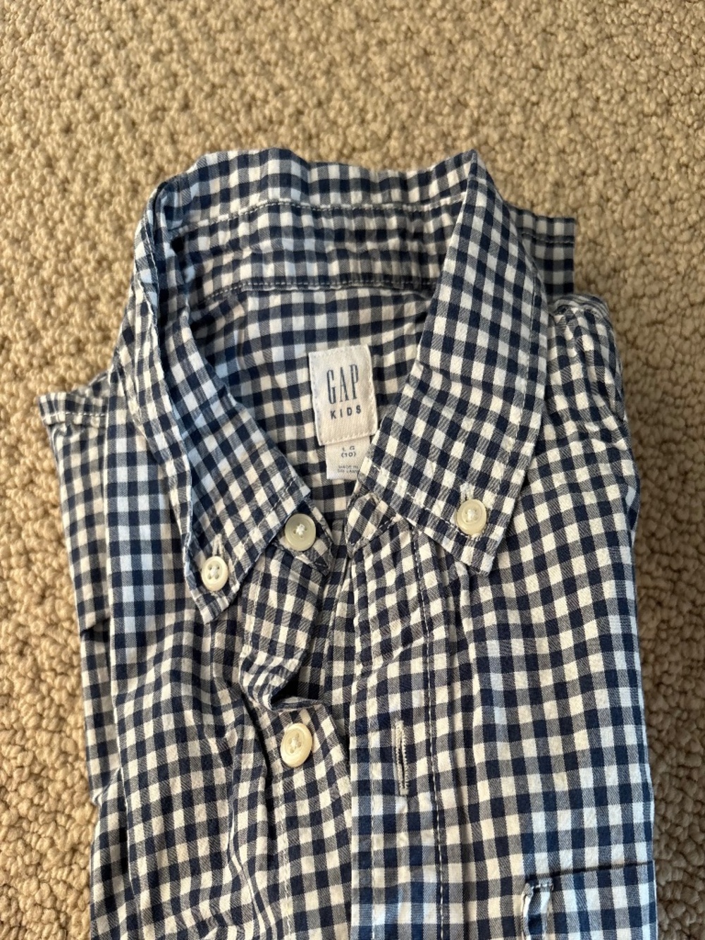 Gap Kids Boys 100 % cotton gingham dress shirt